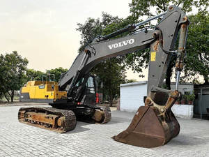 รถขุดตีนตะขาบ Volvo EC480DL พร้อมระบบไฮดรอลิก HYDAC เครื่องยนต์ควบคุมด้วย PLC และมอเตอร์ ความจุบุ้งกี๋ 8 ลูกบาศก์เมตร - Product Image 2