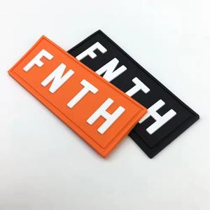 Etiquetas de tela personalizadas 3D de PVC y caucho para coser, con diseño de corazón y flor, etiquetas con logotipo personalizado, parches de PVC suaves, diseño 3D en relieve duradero - Product Image 2