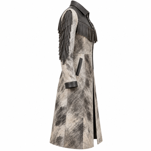 Proveedor de abrigos largos de piel de vaca moteada hechos a medida para mujer, con cuello de banda y broches ocultos. - Product Image 3