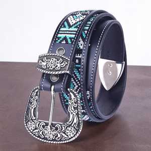 Ceinture en cuir véritable style western avec broderies florales, incrustations géométriques perlées faites à la main et boucle ardillon argentée, style décontracté - Product Image 1