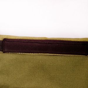 Sac à foin pour cheval vert olive, sac d'alimentation en toile durable, patch en cuir rectangulaire, sangle réglable, sac d'alimentation portable pour cheval - Product Image 5