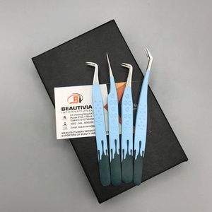Pince à épiler d'extension de cils en acier inoxydable durable à forte adhérence avec pointe pointue-Marque privée personnalisée à usage professionnel - Product Image 2