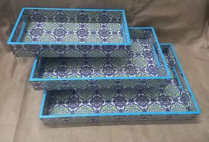 Diseño de lujo Nuevo estilo Esmalte Imprimir Mango Madera Bandeja para servir Fabricante y exportador Nuevo diseño Esmalte Impreso Mango Bandeja de madera - Product Image 3