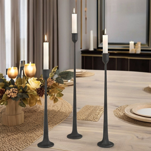 Portavelas de Aluminio Negro Hecho a Mano, Único y Moderno, Centro de Mesa Navideño, Decoración para Mesa de Comedor, Chimenea, Regalo - Product Image 2
