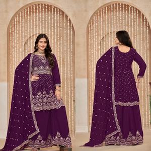 Nuevo Diseño Evergreen, Salwar Kameez Étnico, Hermoso Trabajo de Bordado Indio, Material Chinon para Mujer, Venta, Proveedor Local - Product Image 1