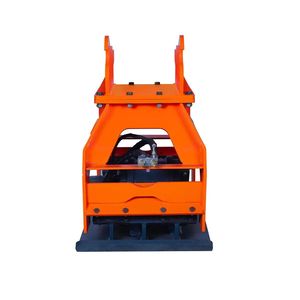 Compattatore Idraulico a Rulli TMG ECP61, 22.000 Lbf, per Escavatori da 10-16 Tonnellate, Capacità Compatta 48'', Motore Diesel Robin - Product Image 5