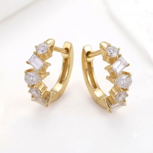 Élégantes boucles d'oreilles créoles en or jaune 14K 18K avec diamants de taille mixte, diamants de laboratoire certifiés IGI, testeur de diamants, bijoux pour femmes - Product Image 2
