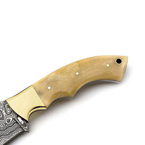 Couteaux de chasse Damas faits main de qualité supérieure, manche en os OEM, dureté 56HRC, garantie 3 ans, vente en gros - Product Image 6