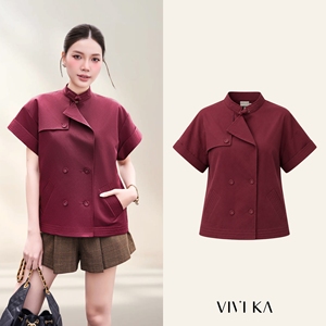 เสื้อโค้ทเทรนช์ผ้าทวิลล์สีเบอร์กันดีสำหรับผู้หญิง พร้อมเข็มขัดผ้าแบบถอดได้ คอสูง แขนสั้น เหมาะสำหรับฤดูใบไม้ร่วงและฤดูหนาว รุ่น ETHAN - Product Image 1