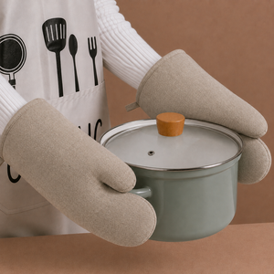 Solid Color Oven mitts Set Customized Design High Quality 100% Cotton Oven Gloves for Oven Use Supplier in India. - Product Image 1
