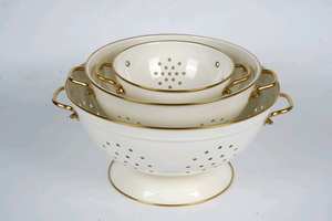 Stainless steel <b>strainers</b> ideal for both fine and coarse straining needs professional-grade build supports high-volume cooking - Product Image 6