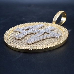 Collier Pendentif Initial Personnalisé en Argent 925 avec Diamant Moissanite pour Homme, Lettre Ronde Sertie de Pierres, Style Hip Hop, Bijou Léger, Cadeau - Product Image 2