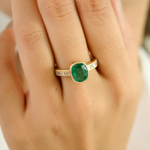 18K Solid Gold Cushion Cut Emerald & Diamond Statement Ring IGI Certified - Product Image 3