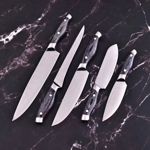 Ensemble de couteaux de chef en acier inoxydable Nordic Forge, 5 pièces, manches en bois Pakka, lames aiguisées ambidextres, ensemble de couteaux de cuisine faits à la main - Product Image 2