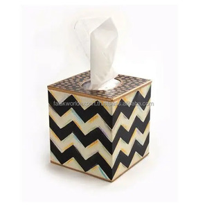 Boîte à mouchoirs décorative en nacre porte-serviettes en papier accessoire de cuisine à manger de qualité supérieure vaisselle pour la maison et l'hôtel par FWE - Product Image 1