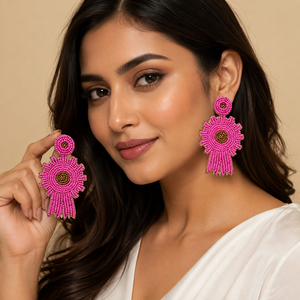 Pendientes Colgantes Florales de Cuentas Rosadas SSTRINGZ, Joyería de Moda Hecha a Mano para Mujer, Venta al por Mayor para Bodas - Product Image 3