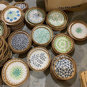 Posavasos de Ratán Tejidos a Mano para Decoración Ecológica del Hogar y Hostelería - Product Image 1