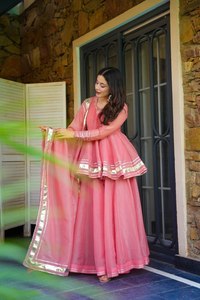 Pink Traditional Salwar Kameez Set With Dupatta Long Sleeve Ethnic Wear for Wedding Party Women - Product Image 3
