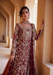 Ensemble de lehenga de mariée à broderies lourdes, robe de mariée en soie, dupatta en filet rouge et or, tenue de mariage pakistanaise et indienne - Product Image 2