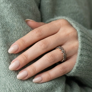 Joyería al por Mayor de China, Anillo de Oro Rosa Sólido de 18k de Alta Calidad para Navidad, 45 Piezas, 2.24CT, Diamante Marrón Champán, Corte Brillante, con Engaste de Garras - Product Image 4