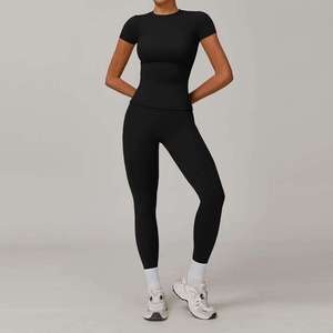Leggings de yoga et de sport pour femmes à taille mi-haute avec logo personnalisé, style vintage, motif 3D, écologiques, séchage rapide, haute qualité - Product Image 5