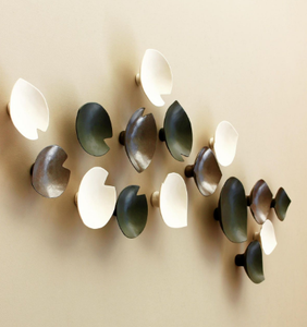 Décoration murale en métal moderne en forme d'arbre à motif horizontal, cadre métallique, taille personnalisable, haute qualité, pour chambre à coucher - Product Image 4