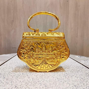 Bolso Bandolera Mini de Lujo para Mujer, Diseño Náutico, Latón Tallado, Esmalte Duro, Bañado en Oro Antiguo, por HF CRAFTS - Product Image 1