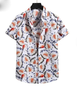 เสื้อเชิ้ตแขนสั้นพิมพ์ลายดอกไม้ ปกคอปก ทรงปกติ ผ้าทอ เสื้อฤดูร้อนสำหรับผู้ชาย - Product Image 1