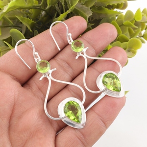 Pendientes colgantes de peridoto verde hechos a mano en plata de ley 925, estilo geométrico clásico, joyería para mujeres y niñas, para usar en fiestas. - Product Image 2