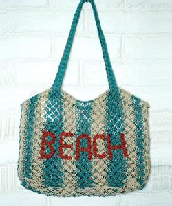 Grand sac de plage en jute pour les sorties en famille, permet de transporter facilement serviettes, vêtements et accessoires de plage - Product Image 1