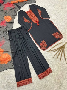 Nouvelle collection de robes de coton Salwar Kameez avec dupatta pour mariage et festivals, disponibles à prix abordable - Product Image 6