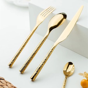 Juego de cubiertos de diseño fantástico que está tomando moda en la industria. Servicios OEM y ODM disponibles para diseños y empaques personalizados. - Product Image 3