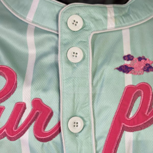 Maillot de baseball personnalisé haut de gamme à manches courtes avec boutons sur le devant, chemise de sport d'équipe respirante et légère, vêtements de sport en gros - Product Image 3