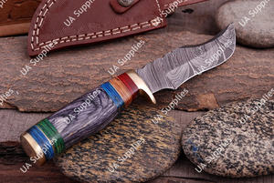 Cuchillo de Caza y Camping de Hoja Fija de Acero de Damasco Hecho a Mano Personalizado con Mango Ergonómico de Madera Pakka, Soporte OEM/ODM, Venta al por Mayor a Granel - Product Image 2