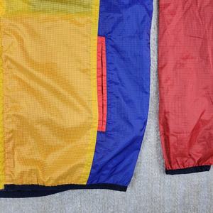 เสื้อแจ็คเก็ตพัฟเฟอร์หลากสีแบบขายส่ง ผ้าริปสตอป กันลม มีฮู้ด สำหรับเดินป่า กิจกรรมกลางแจ้ง สกรีนโลโก้ด้านหน้า เหมาะสำหรับฤดูหนาว - Product Image 5