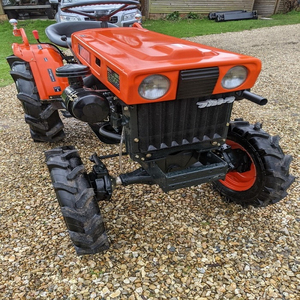 Mini-tracteur d'origine pour tracteur à roues B700 150 CV avec composants moteur et roulement, neufs et d'occasion - Product Image 6