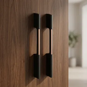 Poignée de porte longue en aluminium moderne KELLTON avec accent or rose, poignée de porte d'entrée décorative noire - Product Image 5