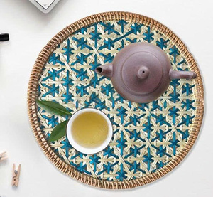 Accessoires de cuisine, sets de table traditionnels en rotin, assiettes murales - Product Image 2