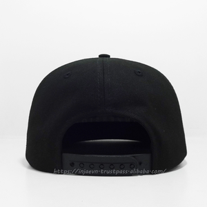 Gorras Snapback de Alta Calidad con Logotipo Personalizado de Fábrica en Vietnam, Visera Plana, Estructuradas, con Cuerda Decorativa, Estilo Casual Urbano - Product Image 5