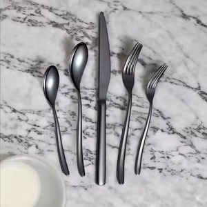 Juego de Cubiertos de Acero Inoxidable Contemporáneo, Colección de Vajilla Premium para Hogares e Industria Hotelera - Product Image 4