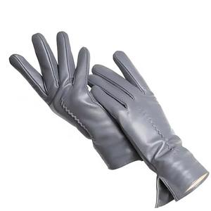 Gants en cuir tactiles tendance pour hommes - Gants de cyclisme décontractés ultra doux et respirants pour l'été avec doublure en cachemire, écologiques - Product Image 4