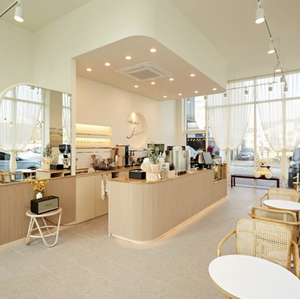 Arredamento Personalizzato per Caffetterie di Lusso, Design d'Interni e Allestimento di Alta Gamma per Caffè, Soluzione Completa per Ristrutturazioni Commerciali - Product Image 2