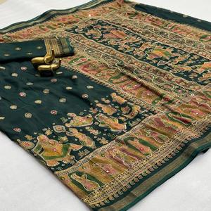 Magnifique sari en coton Mul Mul avec bordure Zari sur toute la surface, pallu au design Kalamkari, magnifique travail Aari et miroirs en feuille d'aluminium. - Product Image 1