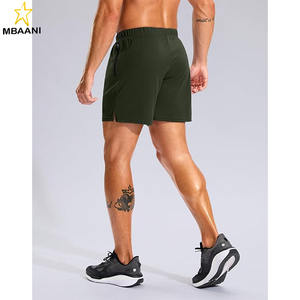 Pantalones cortos deportivos para hombre con bolsillos con cremallera, ligeros, de secado rápido, atléticos, de malla, sin forro. - Product Image 2