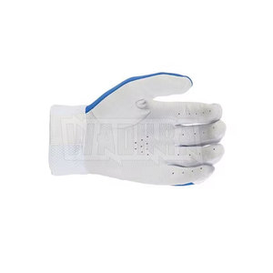 Gants de frappe de baseball tendance avec une prise douce de qualité supérieure et un toucher léger - Product Image 4