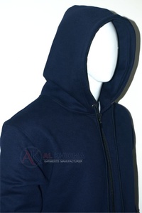 เสื้อฮู้ดซิปผู้ชายสีกรมท่าเข้ม 480 GSM ผ้าฟลีซหนานุ่ม ทรงปกติ มีกระเป๋าหน้า ปักโลโก้แบบกำหนดเอง  ให้ความอบอุ่น สไตล์สตรีทแวร์ ผ้าฝ้าย 100% - Product Image 4