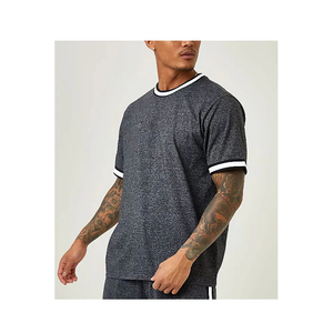 T-shirt sans manches en coton 100% pour homme, coupe classique, style streetwear, impression numérique, tricoté, avec motif géométrique - Product Image 2