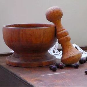 Ensemble mortier et pilon en bois multifonctionnel pour broyer, écraser, mélanger les épices, les herbes et préparer des pâtes maison - Product Image 1