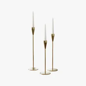 Ensemble de 3 bougeoirs en laiton antique, élégants et modernes, pour mariage et décoration de table à manger, excellent prix - Product Image 3