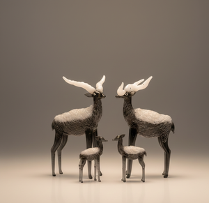 Juego de Figuras de Renos de Vidrio Borosilicato Hechas a Mano, Acabado Brillante, Colores Personalizados, Adorno Decorativo para Mesa - Product Image 1